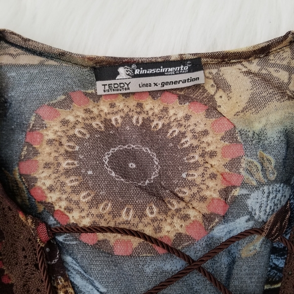 Top - Picture 4 of 5